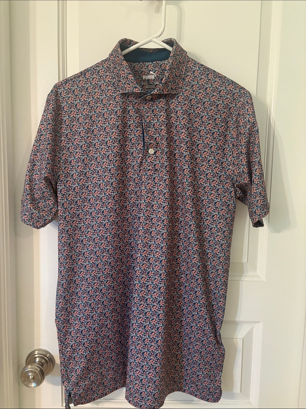 PUMA Men's Blue & Pink Patterned Polo